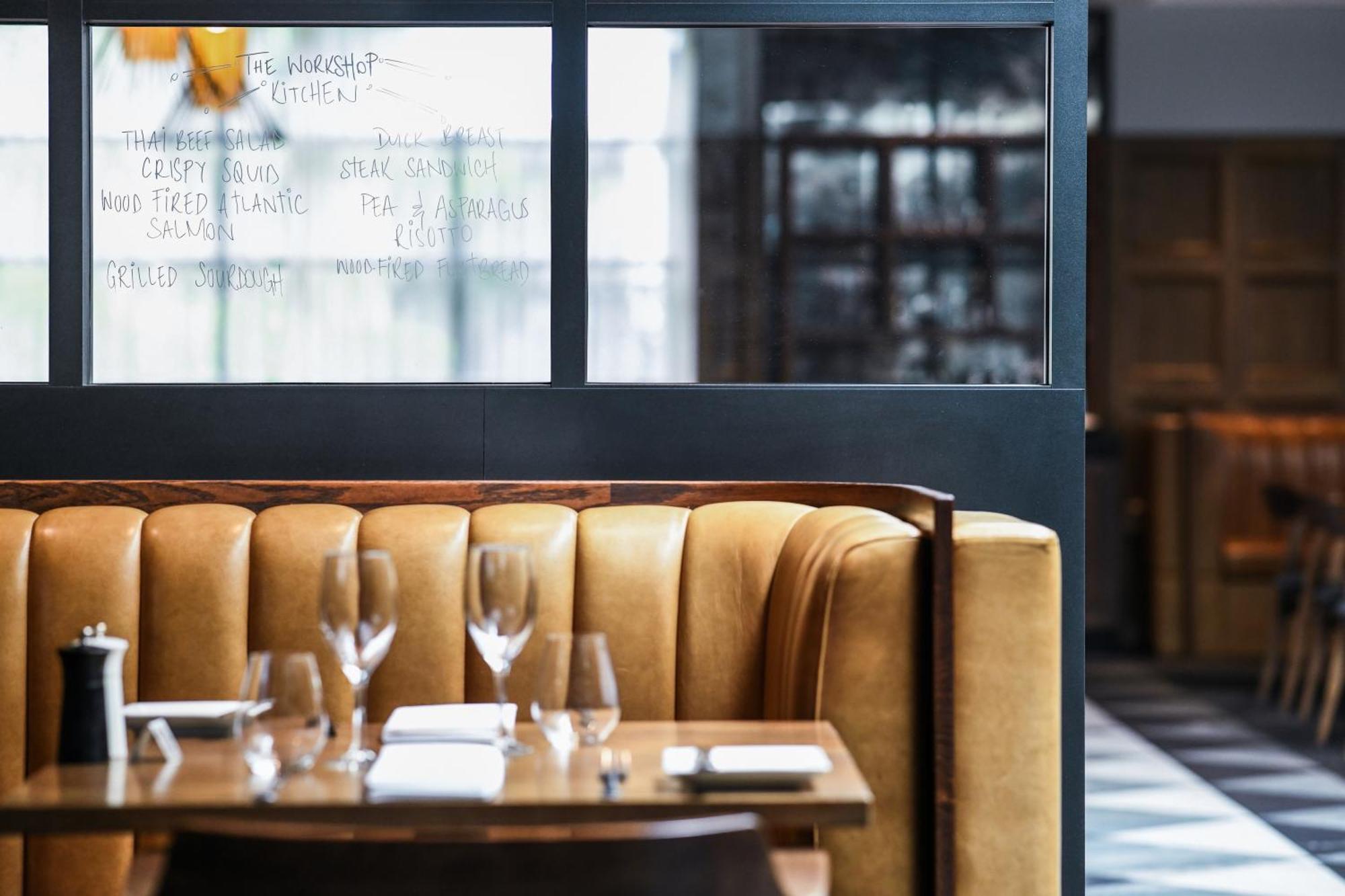 Powerhouse Hotel Tamworth By Rydges Екстериор снимка Interior of the restaurant