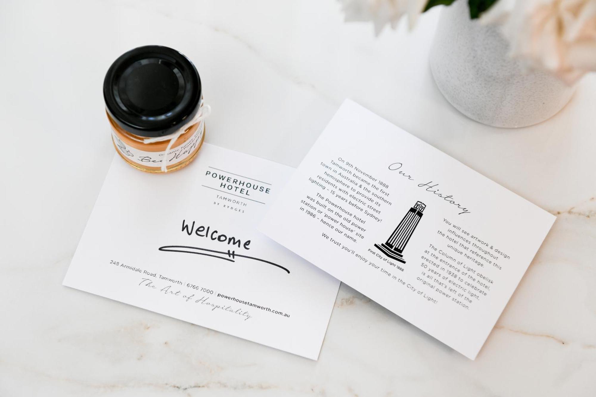 Powerhouse Hotel Tamworth By Rydges Екстериор снимка Welcome card